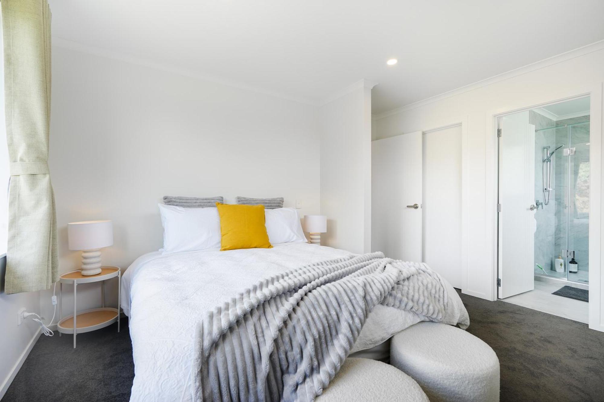 Charming 4Bds House With 3 Bathrooms Brand New ハミルトン エクステリア 写真