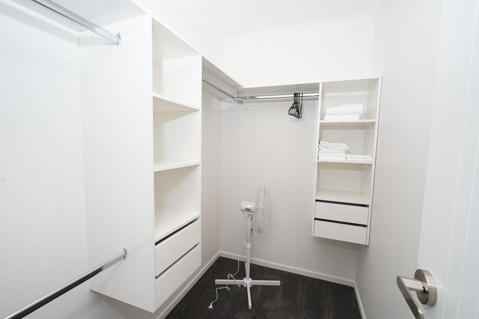 Charming 4Bds House With 3 Bathrooms Brand New ハミルトン エクステリア 写真