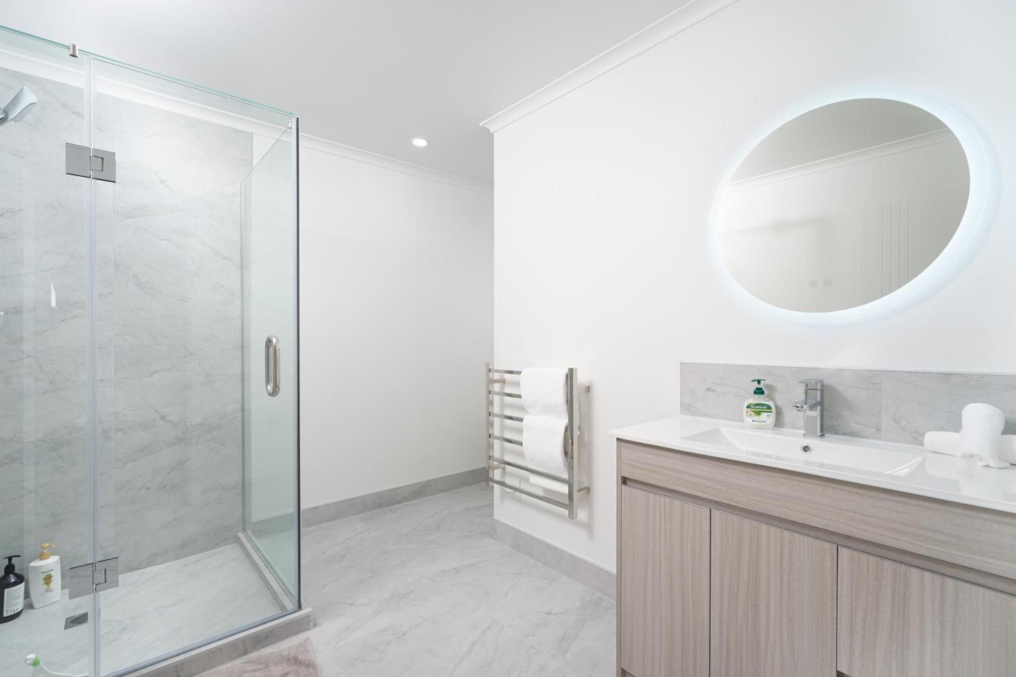 Charming 4Bds House With 3 Bathrooms Brand New ハミルトン エクステリア 写真